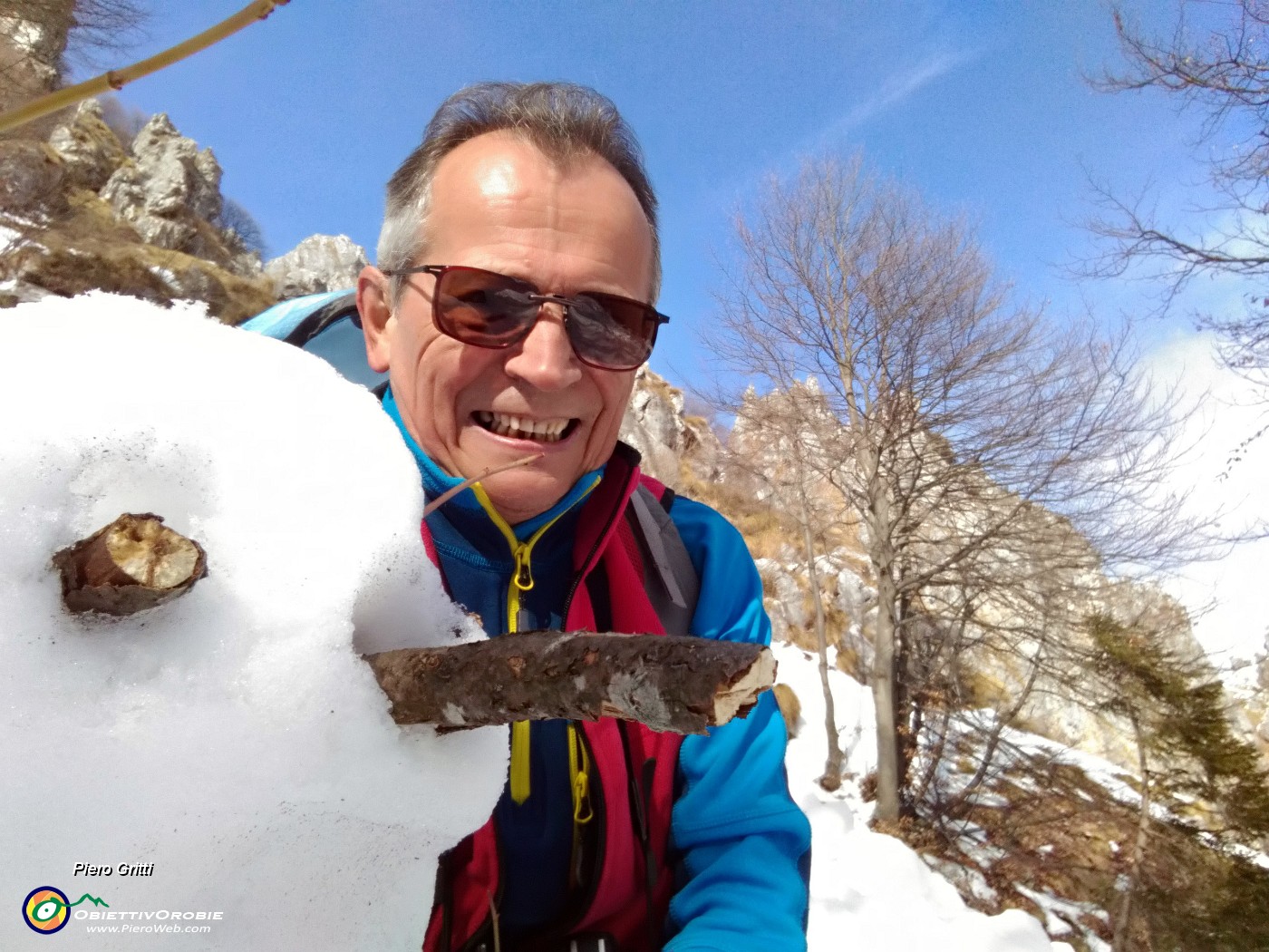 24 Pupazzo di neve... .jpg